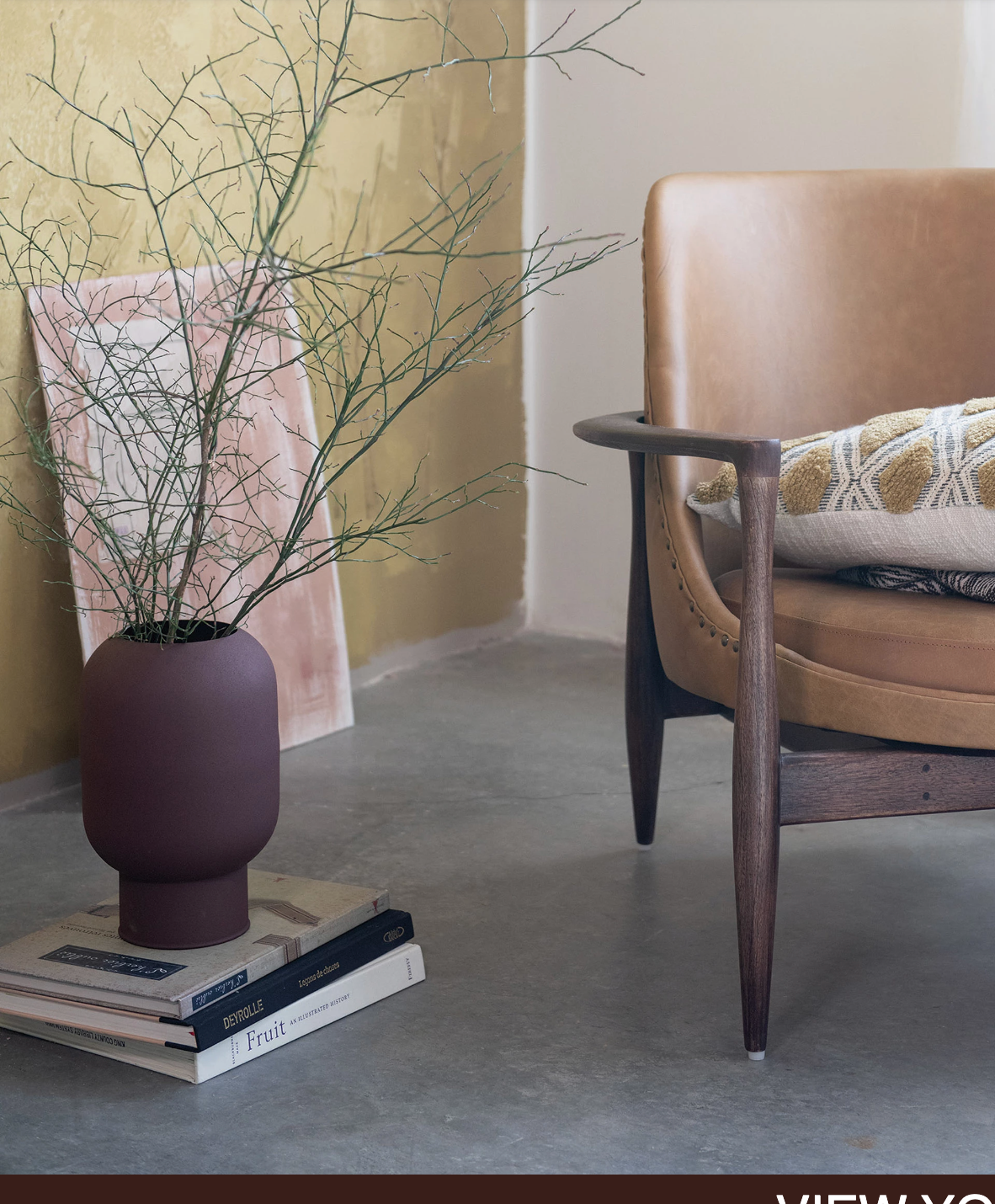 IC213 Textured Metal Vase