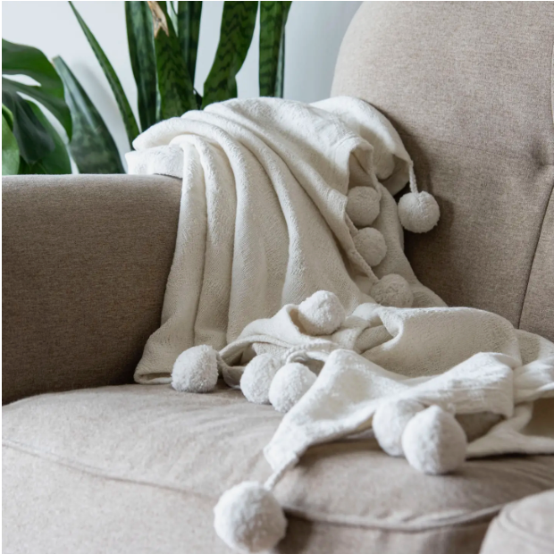IC154 Hand Woven Cordelia Throw