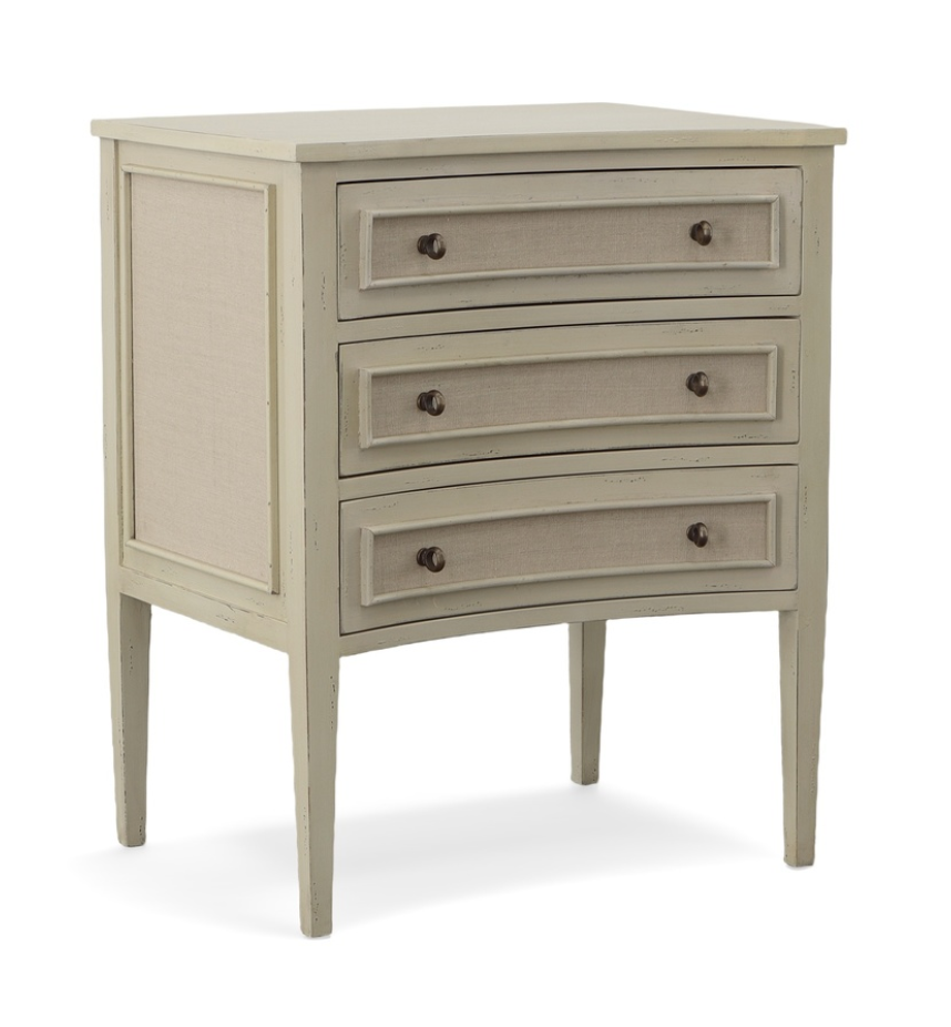32064AC97 Whitley Chest