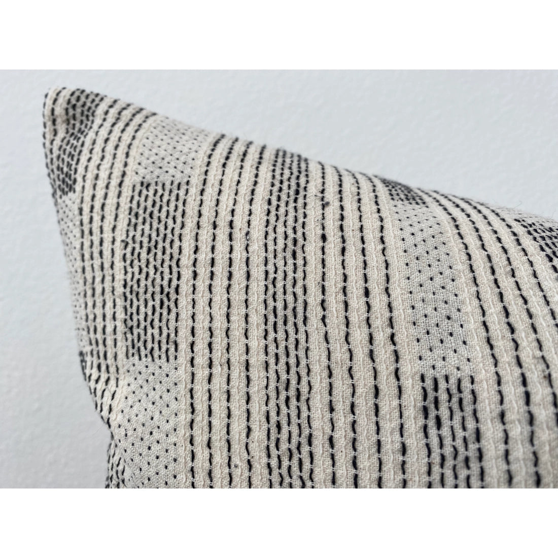 IC162 Jade Pillow