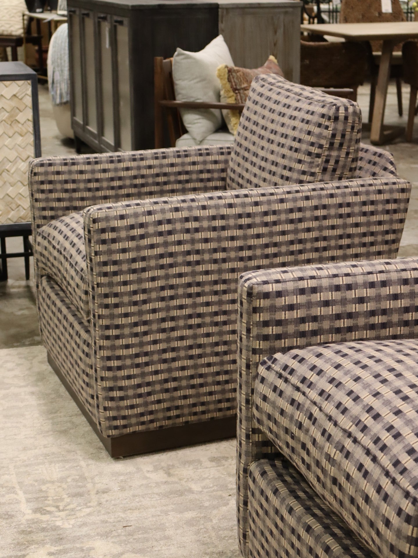 ALLIE-016-39366-31-FL Allie Swivel Chair in 39366-31
