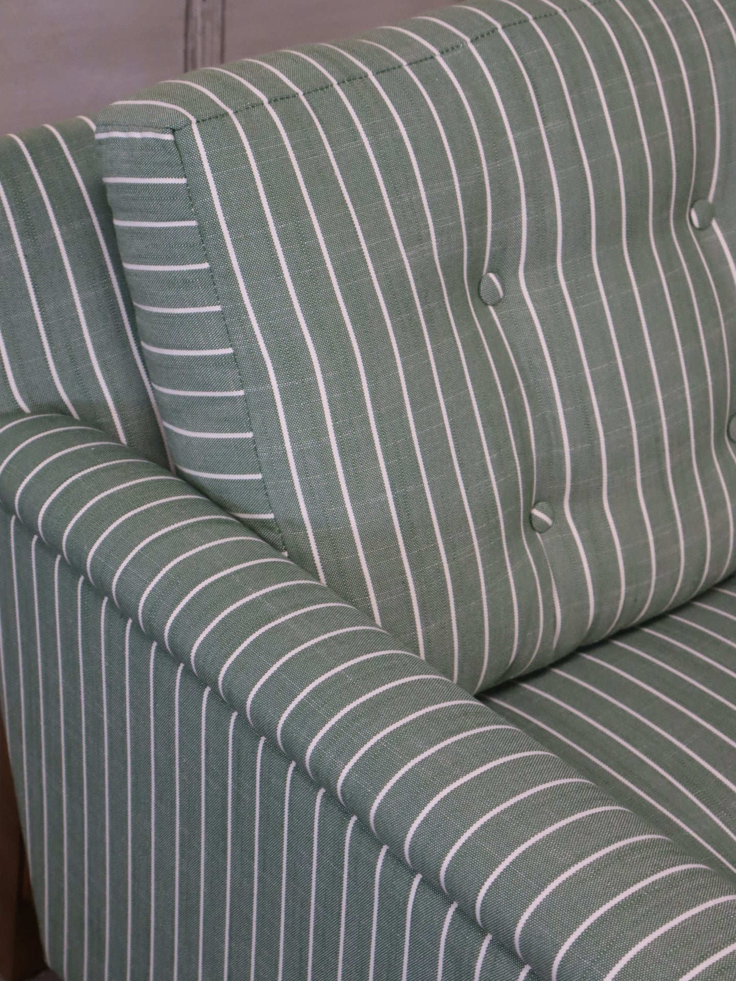 Ethan Chair in 21672-59