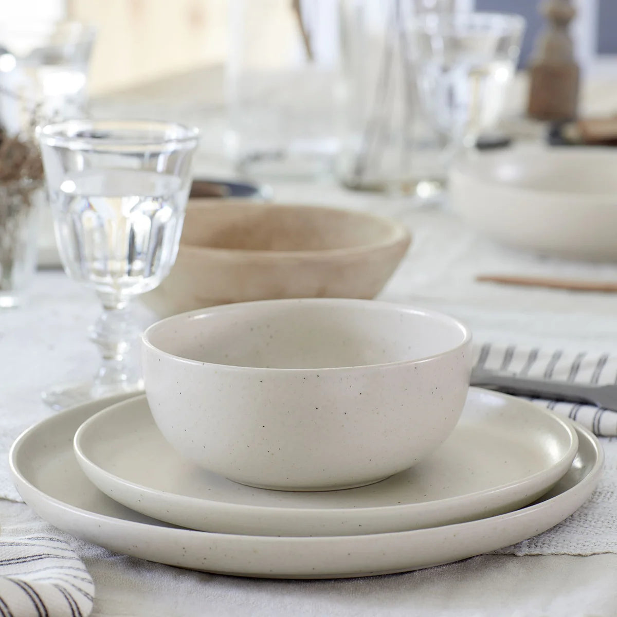 Salad Plate, Monterosa Cream-Cocoa, SOP231-CRC
