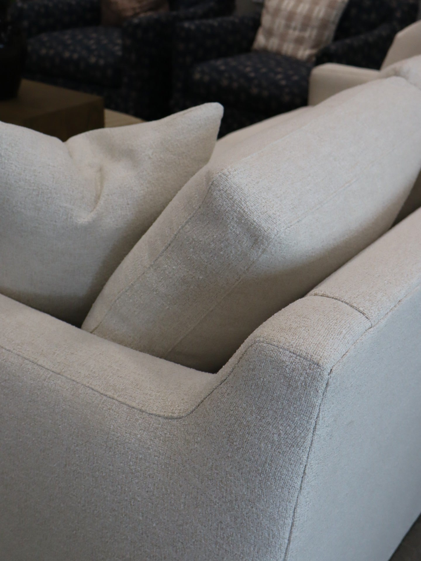86" Silas Sofa in DT100-82