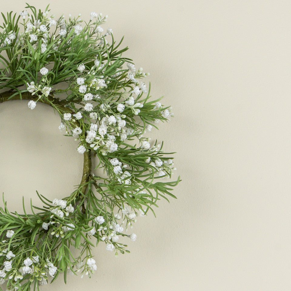 G242228 14" White Baby's Breath Candle Ring