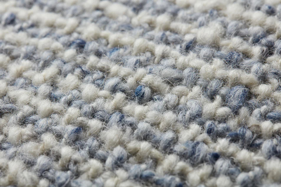 22x22 PLL0033 Ivory/Blue Pillow