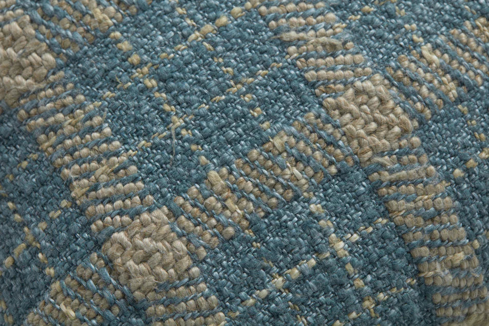 18x18 PCJ0016 Teal/Green Pillow