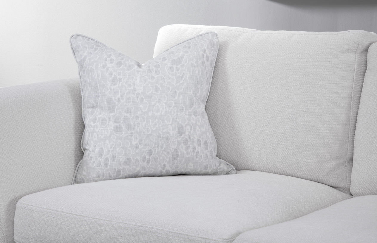 87BH94 20x20 Kalahara Saxony Pillow