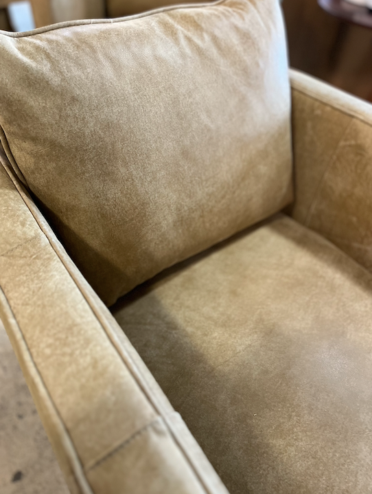 Rothko Leather swivel chair