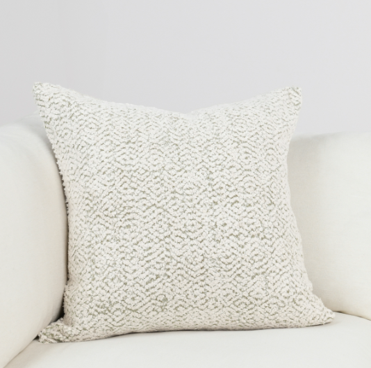 V260028 22x22 Maris Ivory/Natural Pillow
