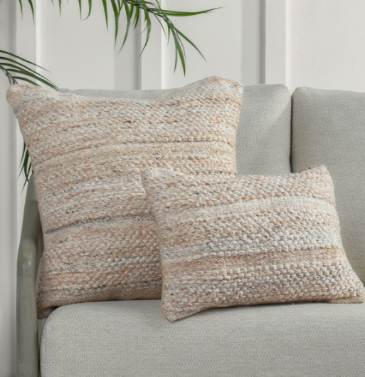 Ford Pillow, 14x20