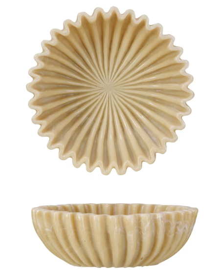 Decorative Resin Pleated Bowl