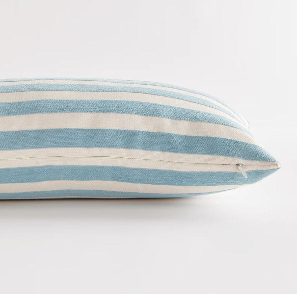 N5LM30BLL Grant Lumbar Indoor Outdoor Pillow