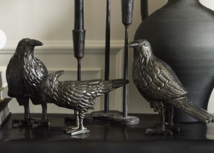 7410555 Nevermore Figurine 7.5"x2.75"x5.25"