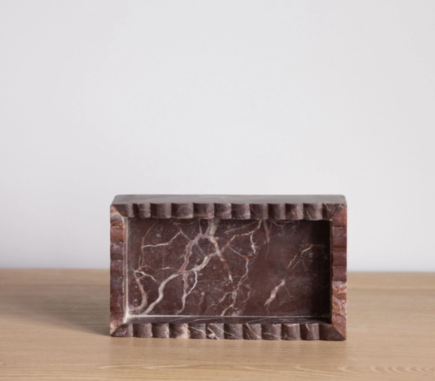 Red Marble Tray Scallop