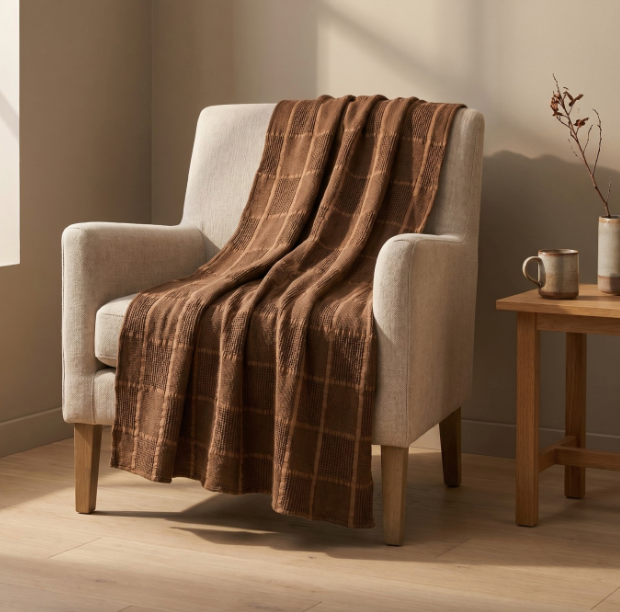 DG2909 Cotton Waffle Weave Throw