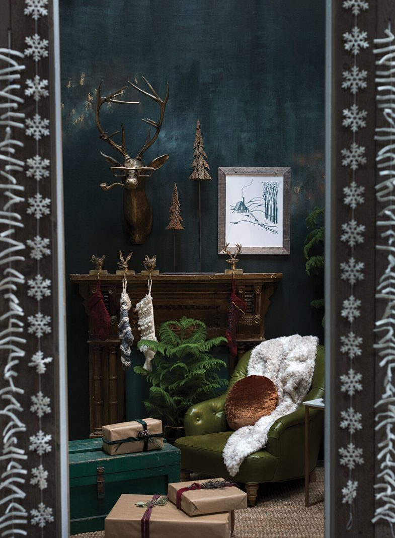 75103 Classy Animal Wall Mount , Frankie