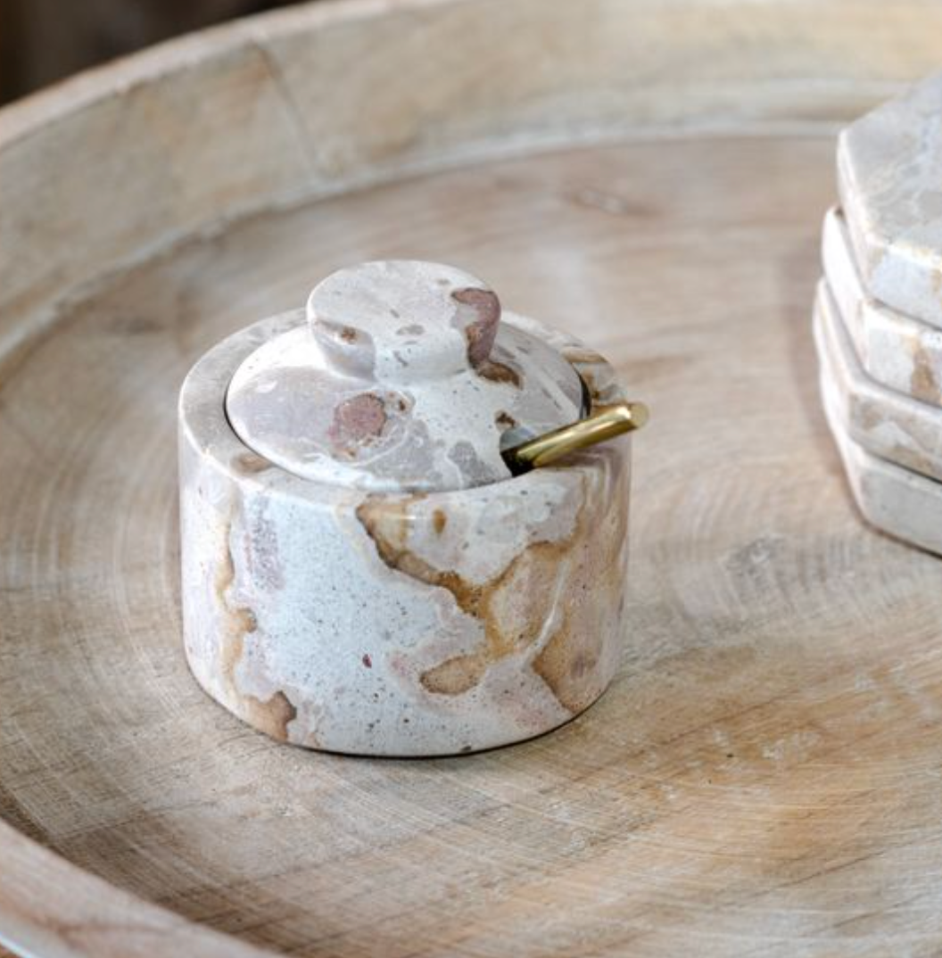 CI03  Marble container w/ spoon