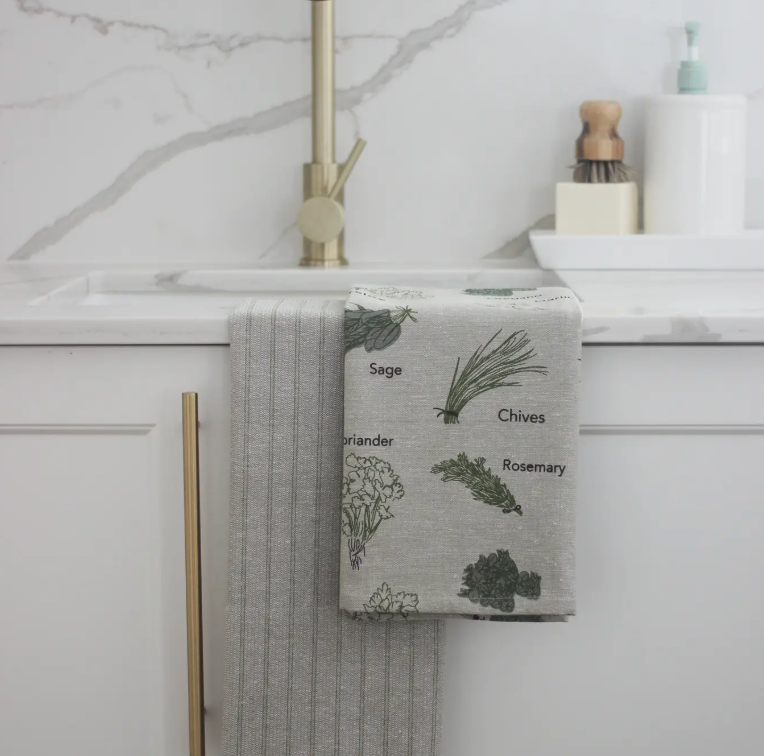 916G Tea Towel Herbs Green Set of Two