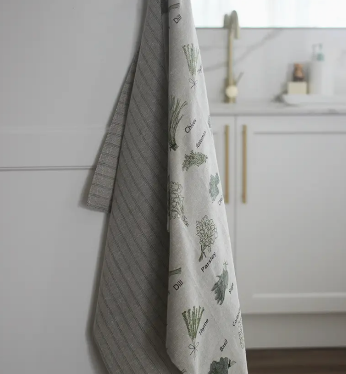 916G Tea Towel Herbs Green Set of Two