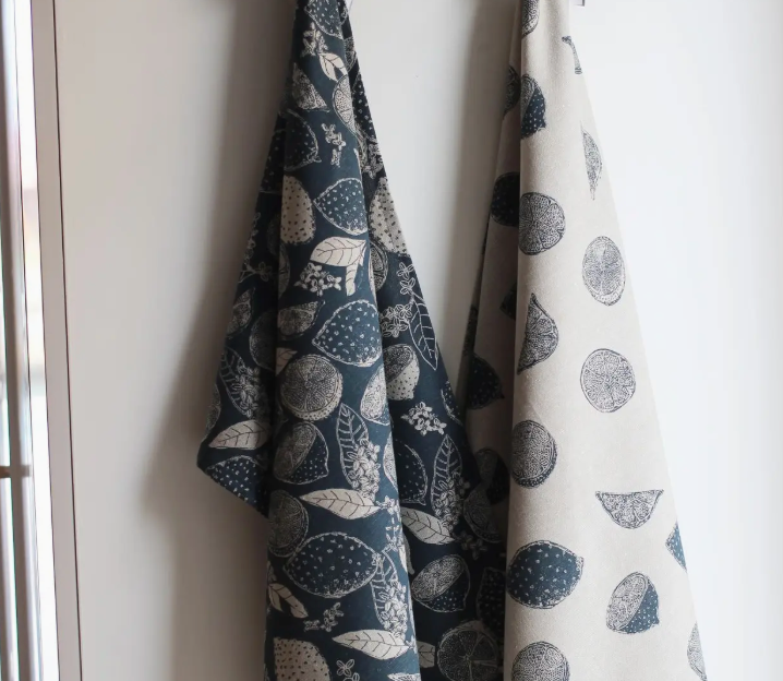 06DB Marmalade Tea Towel set Dark Blue