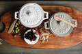2320A -W Stoneware Baker w/ Spreader White