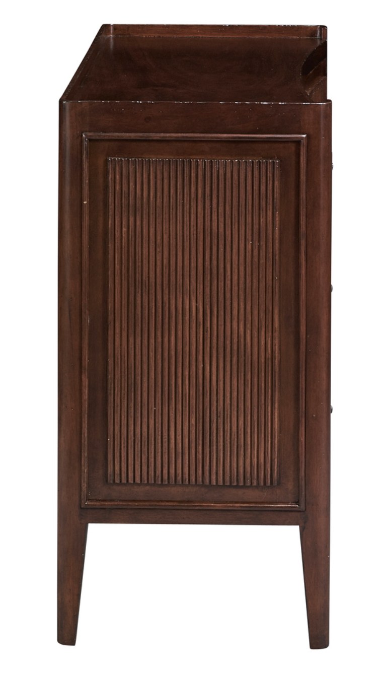 32529AE68 Walnut Reeded Chest