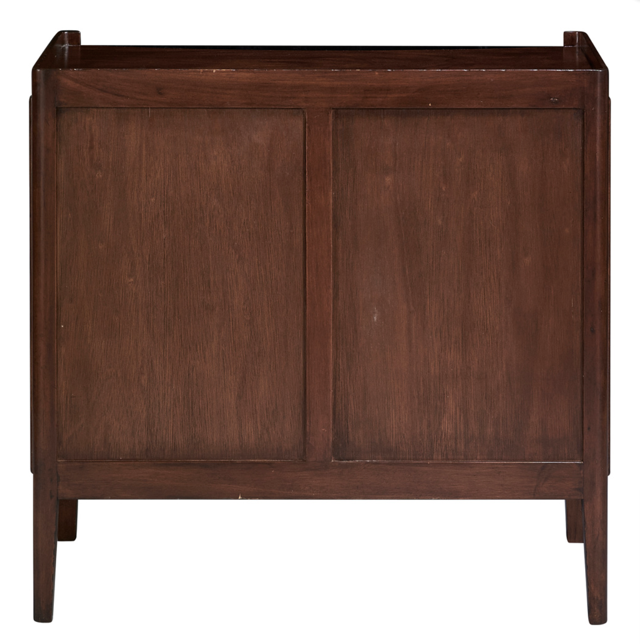 32529AE68 Walnut Reeded Chest