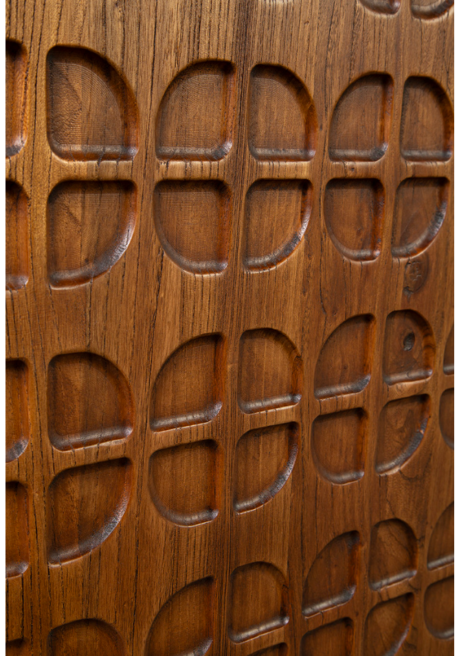 40-264 Burlington Sideboard