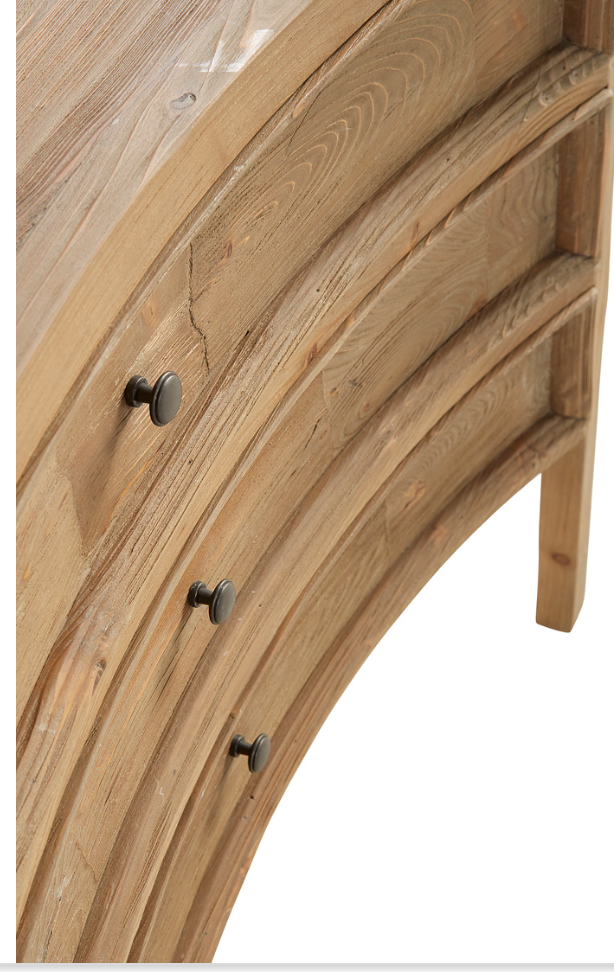 40-207 Styx Crescent Chest