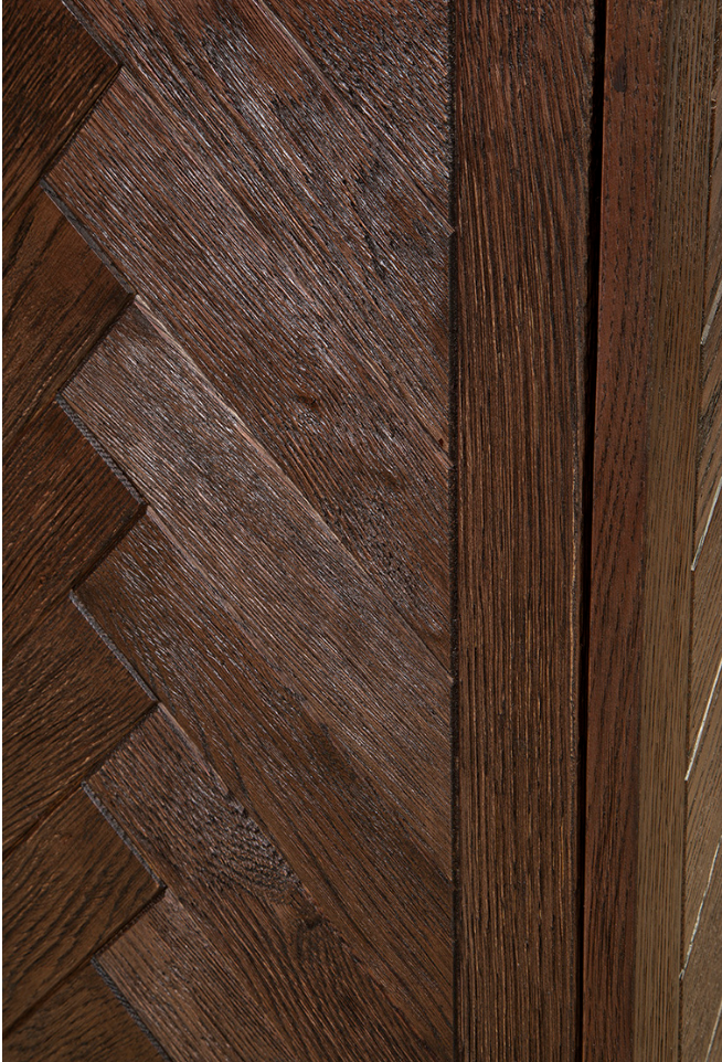 20-580 Chocolate Kelly Sideboard