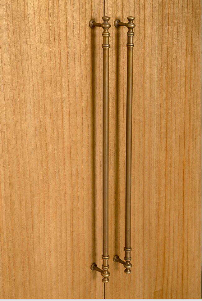 32095AH24 Stevie Bar Cabinet