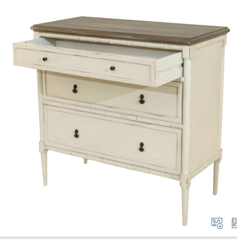 2829AD32 Emma Lou Chest