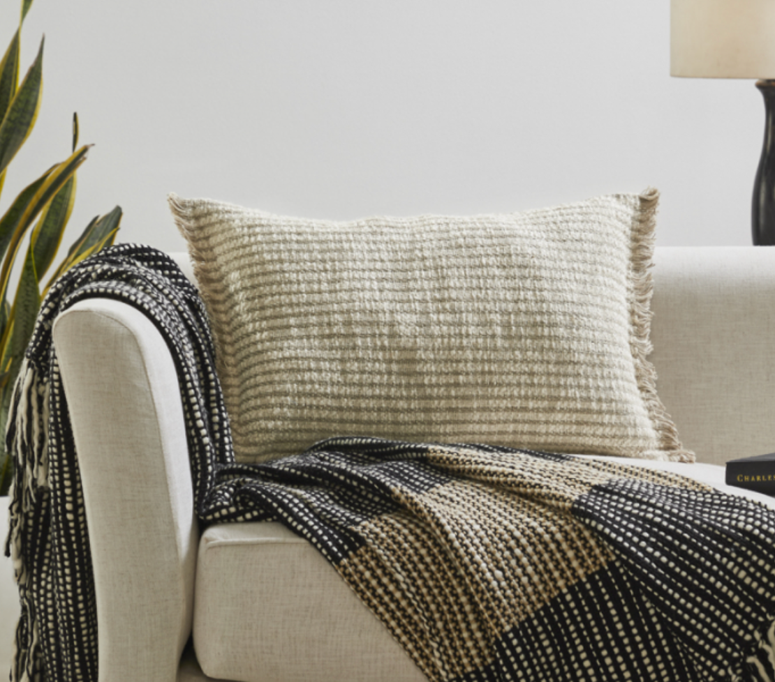C1418 Ivory Natural Cotton Linen Fringe Pillow