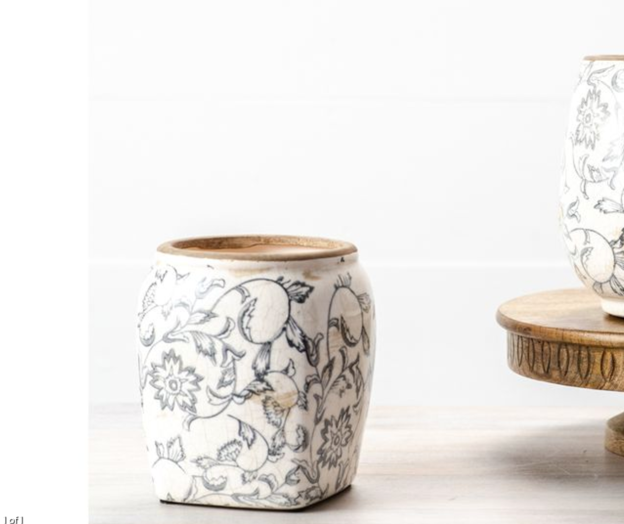PDEX01 Heirloom Vase