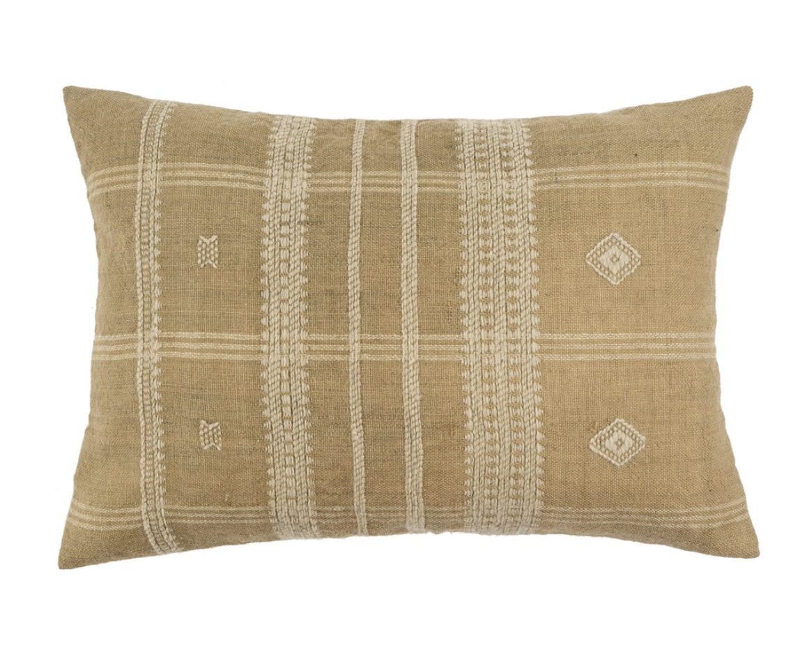 1-1380 16x24 Bhujodi Wool Handloom Pillow Beige