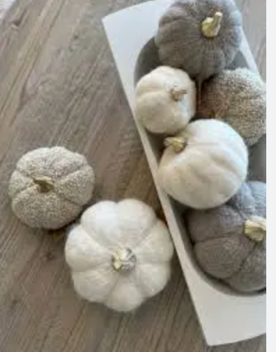 5-4005 Small Felt Pumpkin, Grey