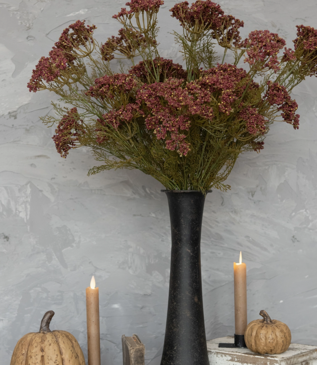8409 Burgundy Queen Anne Lace Spray