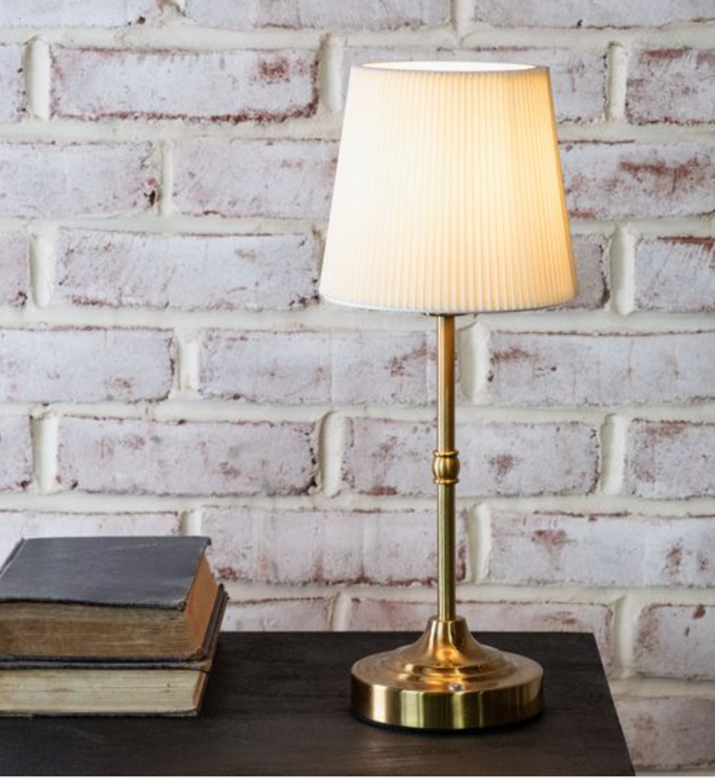 PDWE05 15.75 Rechargable Gold LED lamp