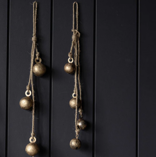 6037 Sphere Iron Holiday Hanging Bell Cluster