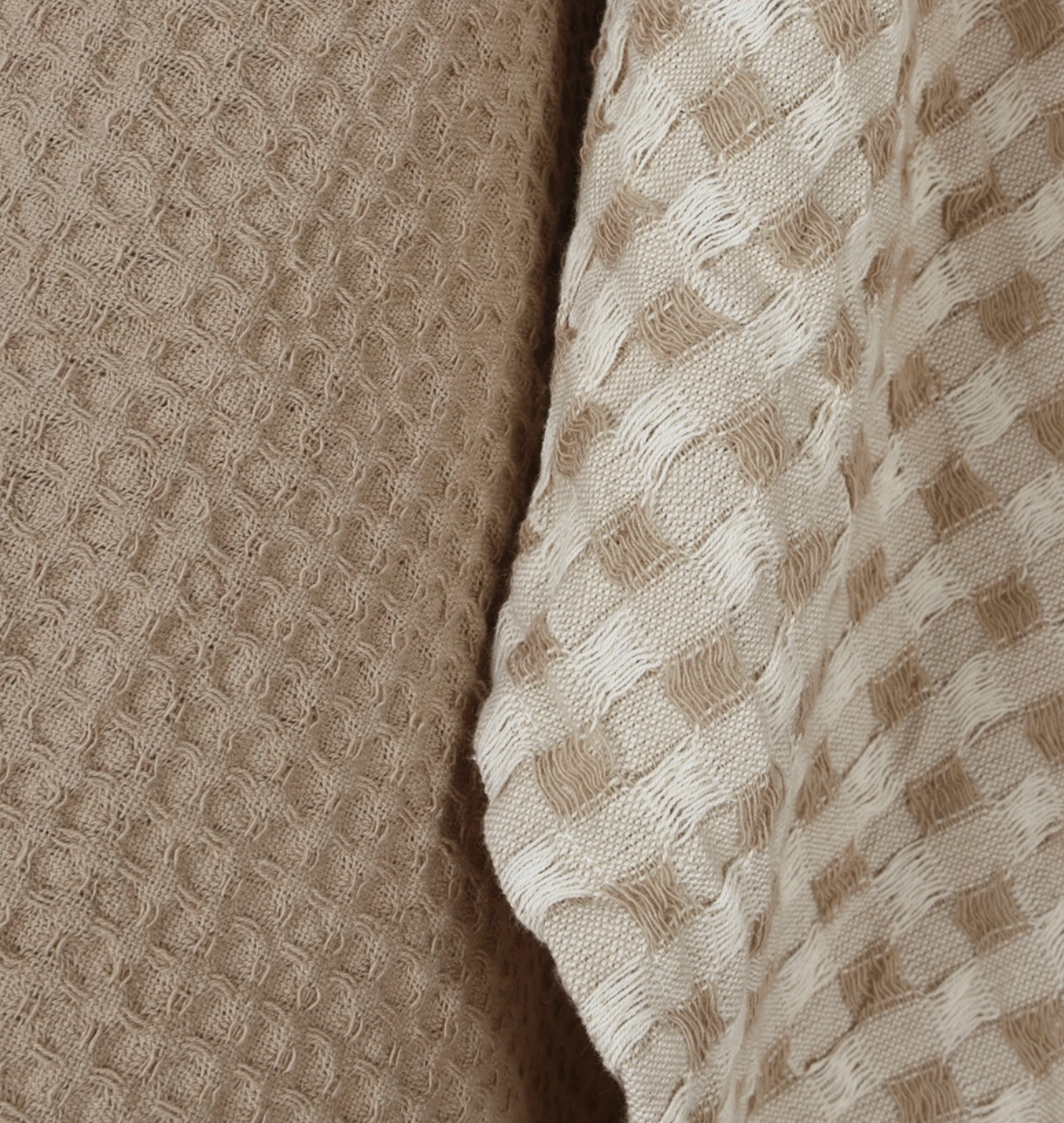 RHTP25042 Set of 2 Waffle Tea Towels, Taupe