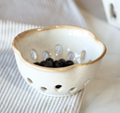 PDCS05 Latte Splatter 5" Berry Bin