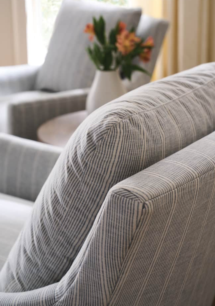 Isley Chair in RA252-52