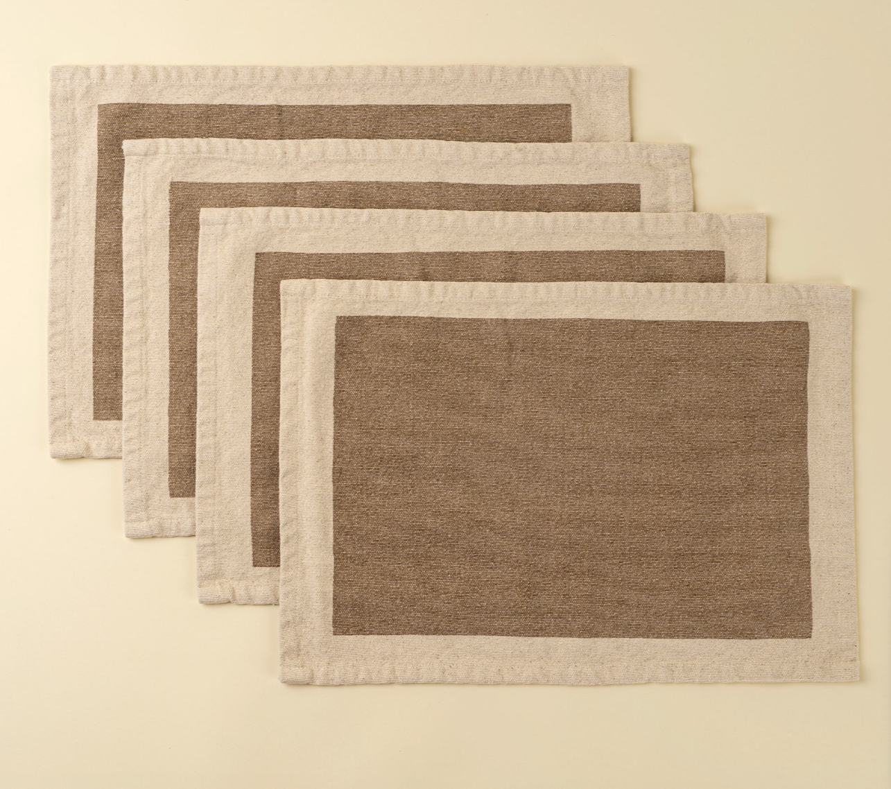 4-6570 Set of 4 Canvas Placemats, Sand