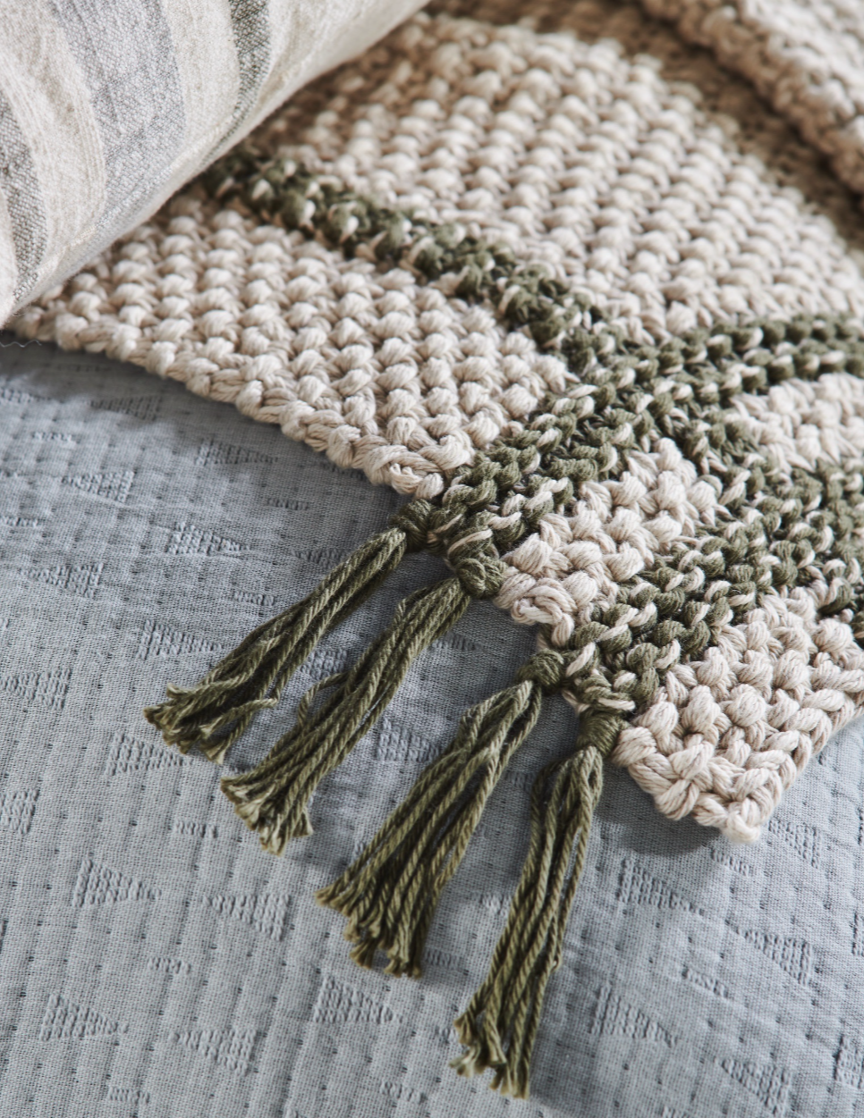 50x60 Skye Throw, Laurel