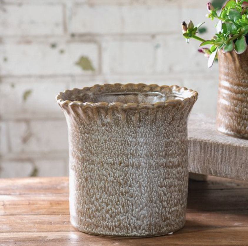 PDHP-101 6" Brown Speck Scallop Tope Vase