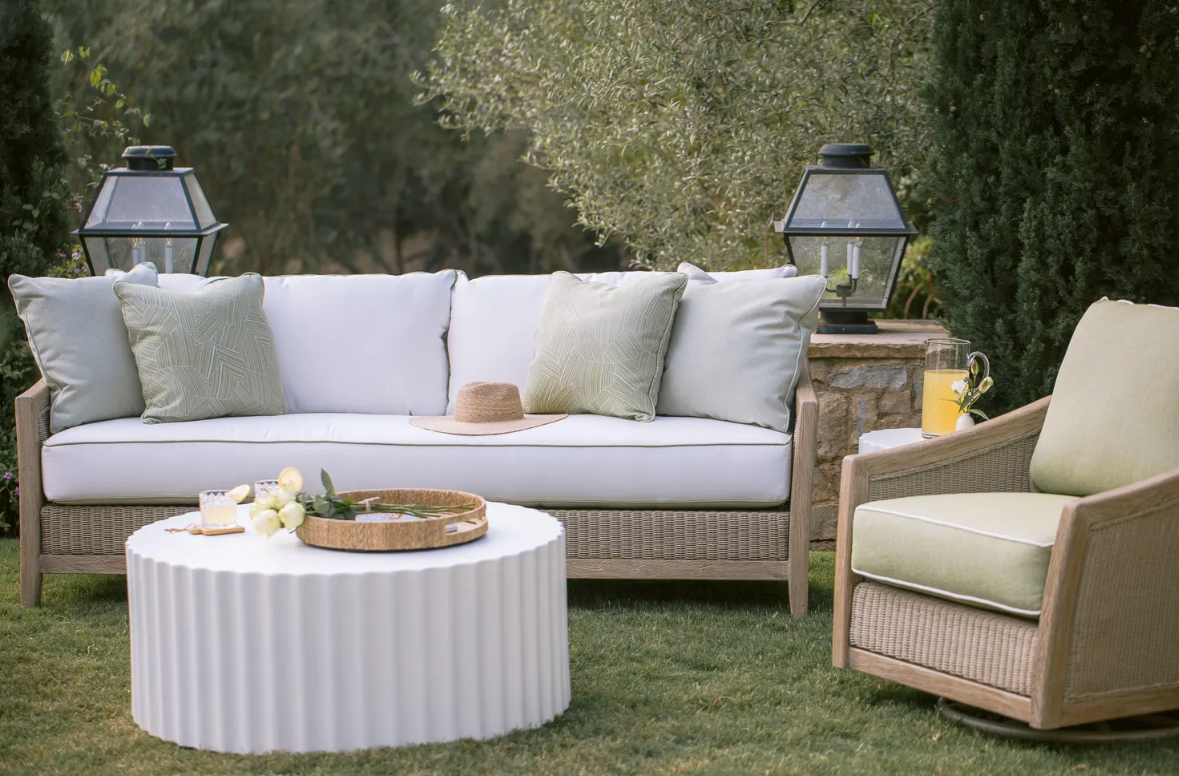 SW5801-23-CCAN-STK Cambria Sofa