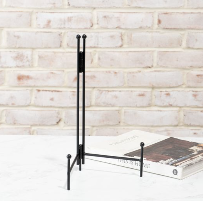 13.25" Black Easel pden18