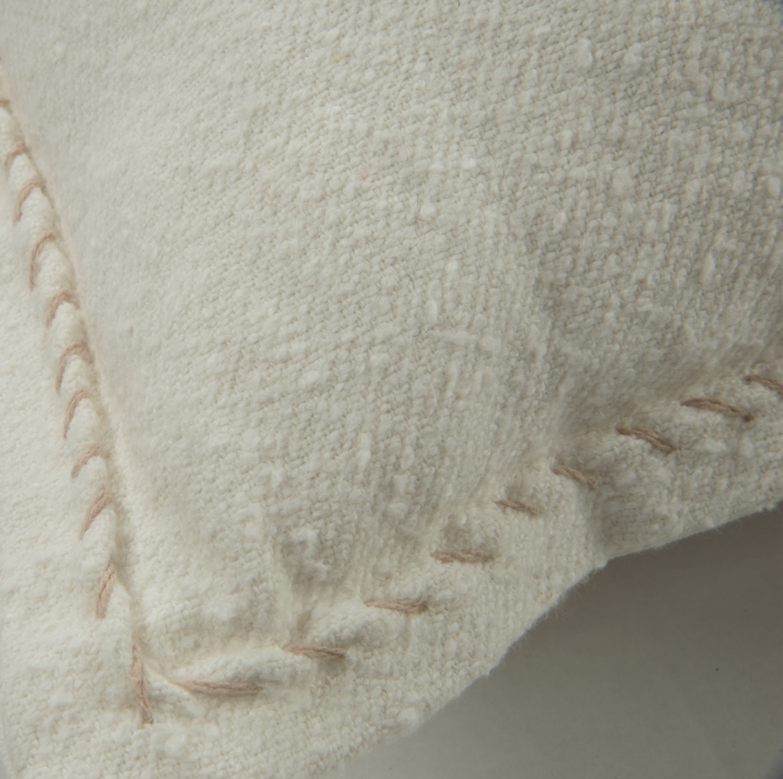 ADNT22429CR002020 20X20 PILLOW
