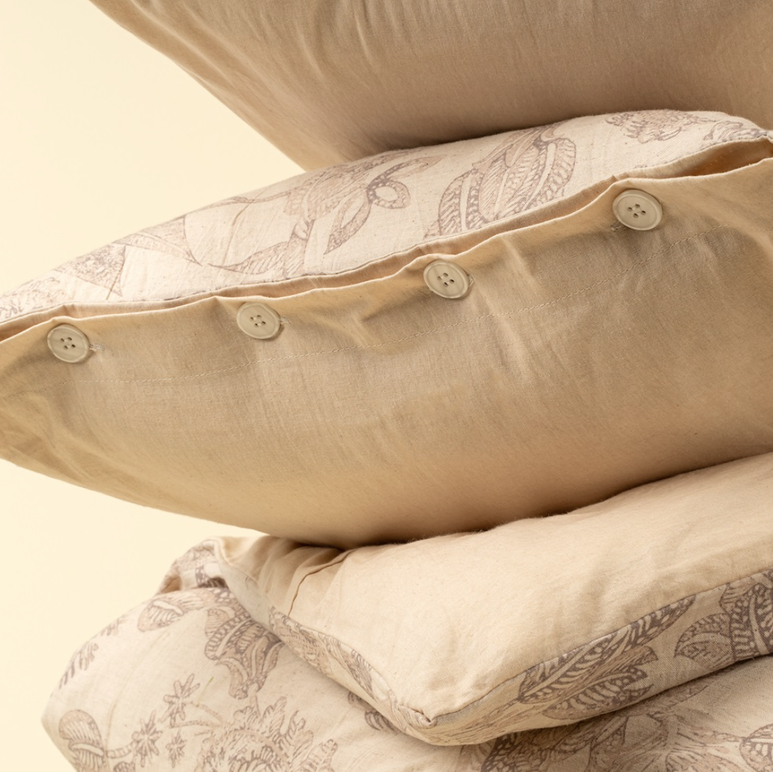 01-9832 Meadowlark King Duvet Set, Brown